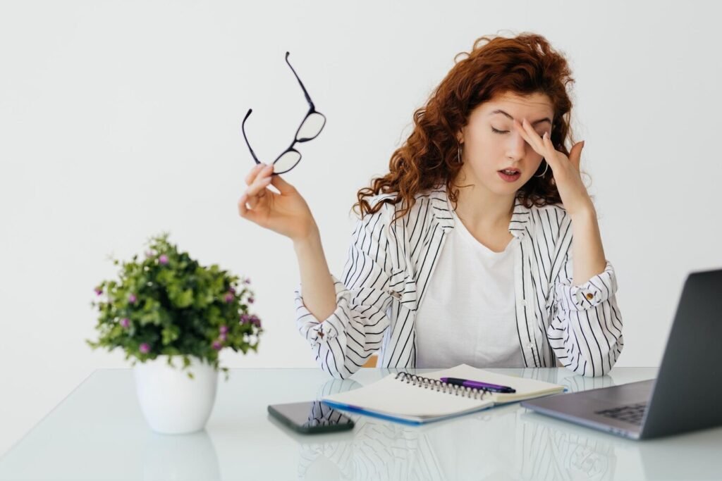 Is Tech Burnout Fogging Your Brain? Experts Reveal the Alarming Signs & How to Reboot Your Mind 6 Is Tech Burnout Fogging Your Brain? Experts Reveal the Alarming Signs & How to Reboot Your Mind